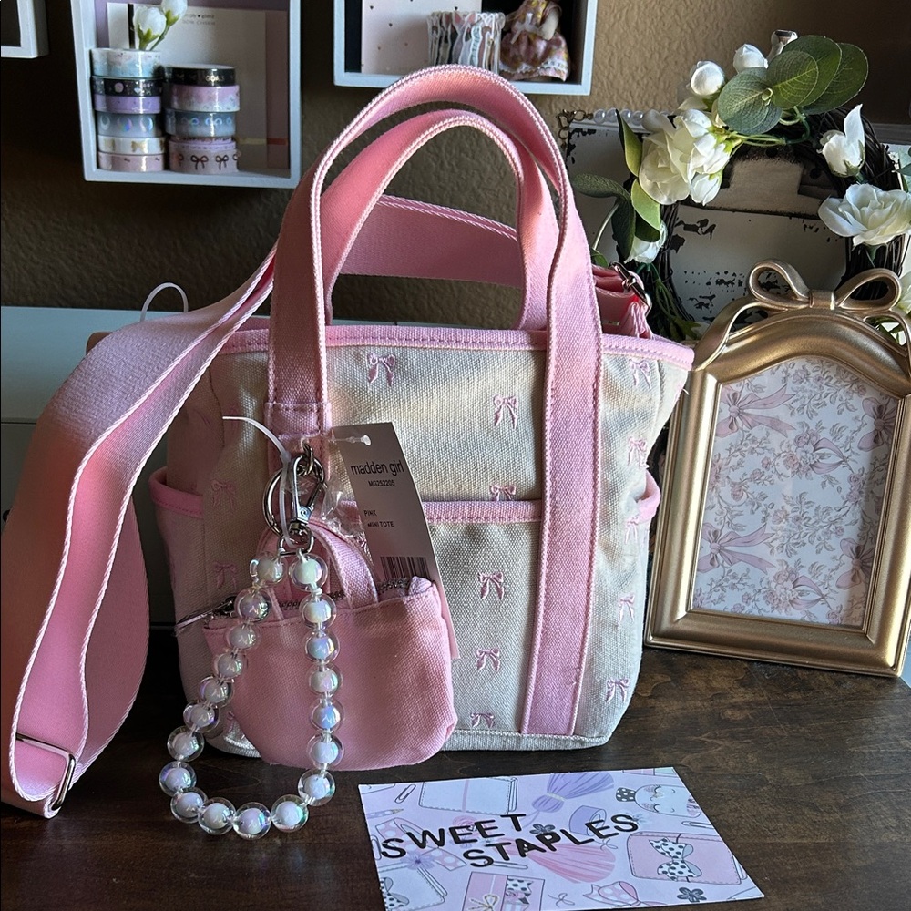 🎀Viral Madden Girl Pink Cream Canvas Tote with Pearl Charm Coquette